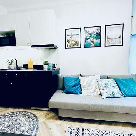 Olivia Apartments - Sloneczny Apartament W Centrum Warszawy, Plac Unii Lubelskiej, Lazienki Krolewskie, Pole Mokotowskie วอร์ซอ ภายนอก รูปภาพ
